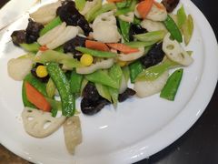 -台北A+A七喜饭店(德增街店)