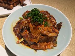 -铜锣湾·有麝自然香(重庆新天地店)