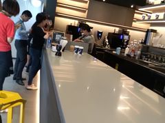 -瑞幸咖啡(外滩SOHO店)