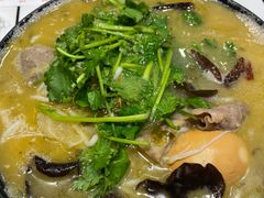 -肥汁米蘭香港米线(长宁来福士店)