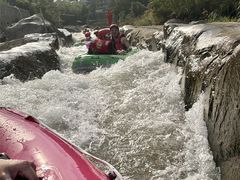 -虎啸峡漂流