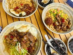 -梅溪·小伙子干挑面(安吉总店)