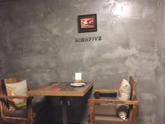 大堂-HIGH FIVE哈福手工汉堡(桂林路店)