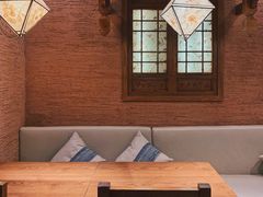 -云海肴·汽锅鸡·云南菜(天山百盛优客店)