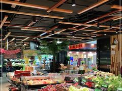 -中百仓储超市有限公司(越秀星汇维港店)