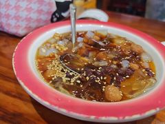 -爆炸头阿姨小四川正宗川味小吃(无任何分店)