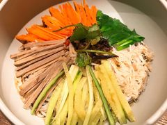 -云海肴·汽锅鸡·云南菜(天山百盛优客店)