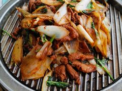 经典葱爆小羔羊肉-悦融·京鲁菜·露台花园(安定门店)