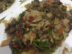 -南雄雄州土菜餐厅(粤北大厦店)