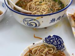 -陆元丰·兰州纯汤牛肉面(自强西路店)