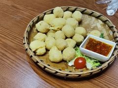 -老滇山寨•云南特色菜•地方菜•民族风情歌舞表演(金碧店)