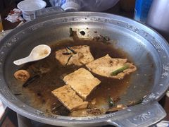 -东来菜馆•手抓海鲜家常菜•海鲜锅贴(鸽子窝店)