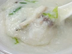 -银记肠粉店(新港西路店)