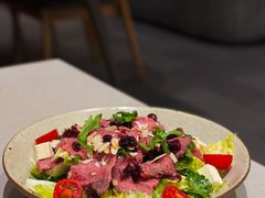 谷飼牛肉沙拉-农畉LONFOOD(万象天地店)