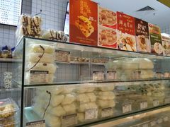-白玉兰食品甜凤店(合生汇店)