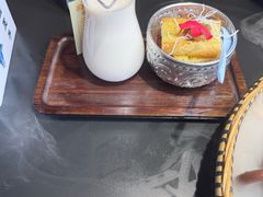 -桥边小楼·手工云南菜·古城观景小楼