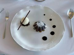 巧克力蛋糕配香草冰淇淋-Jean Georges