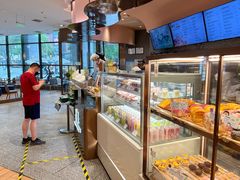 -奈雪的茶(青岛卓悦里INTOWN店)