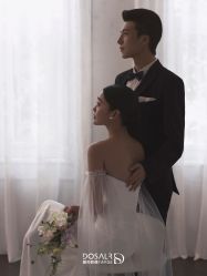 -都市丽人婚纱摄影