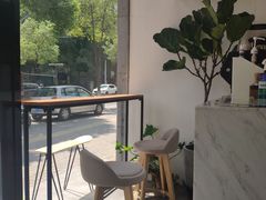 -red donkey coffee