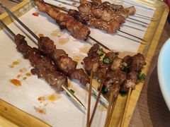 -街角等你.大连海鲜烧烤.经典铁板海鲜串(西安路店)