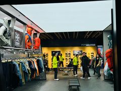 -凯乐石KAILAS(万国奥特莱斯店)