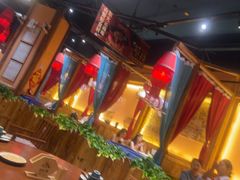 -老滇山寨•云南特色菜•地方菜•民族风情歌舞表演(金碧店)
