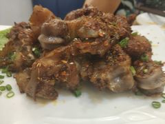 特色烤猪蹄-小艺烧烤(曲江店)