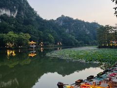 -星湖旅游景区七星岩