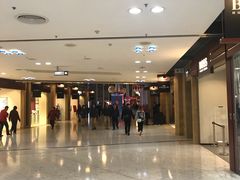 -东荟城名店仓