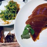 三人可能合适些「酥香嫩烤鸭」皮特别脆