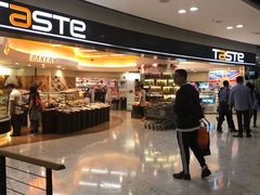 -东荟城名店仓
