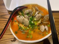 -何记花甲(海岸城旗舰店)