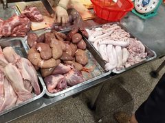 -标记美食新鲜猪杂(兴南大道店)