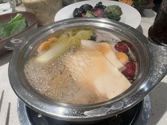 -一叶一世界•素食餐厅(环球中心店)