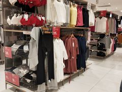 -优衣库(长沙雨花亭凯德广场店)