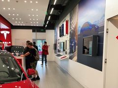 -TESLA 特斯拉(北京颐堤港体验店)