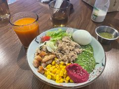 -POKEE VIA&Brunch·维娅(重庆来福士店)