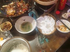 -富正毅三下锅·湘西韵味(天门山索道店)