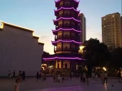 -绳金塔