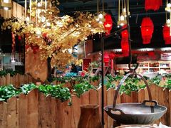 大堂-老滇山寨•云南特色菜•地方菜•民族风情歌舞表演(金碧店)
