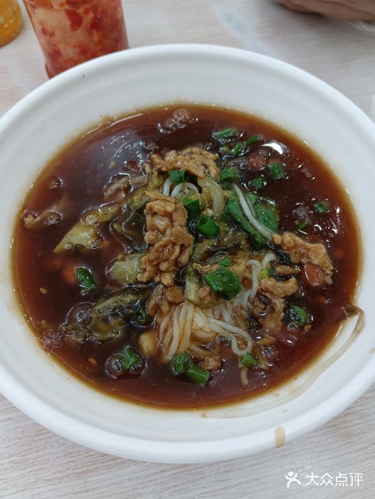太婆抱罗粉…海南特色小吃(一市场店)猪肉海南粉图片