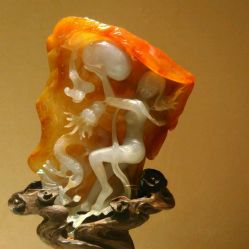 -北京七彩云南翡翠珠宝旗舰店(月坛店)