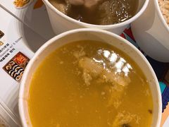 雪耳瘦肉湯-美心mx餐厅(友邦香港大楼店)