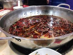 -渔香岛美蛙鱼头火锅(威清路店)