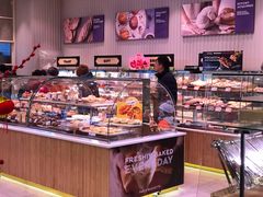 面包甜点陈列柜-巴黎贝甜(华堂新辰汇店)