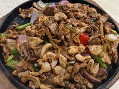 -标记美食新鲜猪杂(兴南大道店)