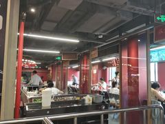 -四囍码头海鲜烧烤自助火锅(外滩南京东路悦荟广场店)