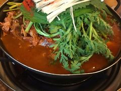 -喇喇排骨火锅·传统韩式脊骨汤(望京西园总店)