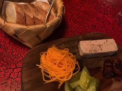 鹅肝-羽深肉铺 Steak & Wine